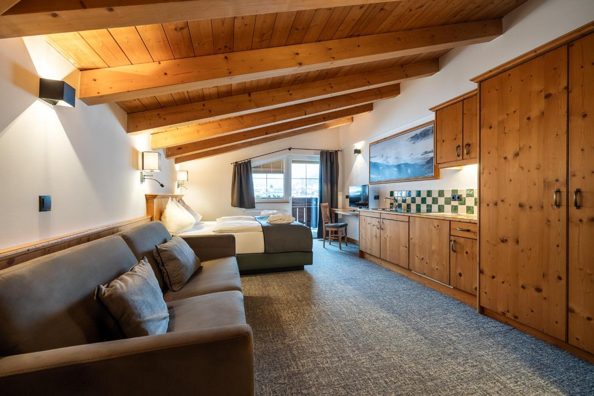 Hotel Bergzeit By Seven Flachau Habitación foto